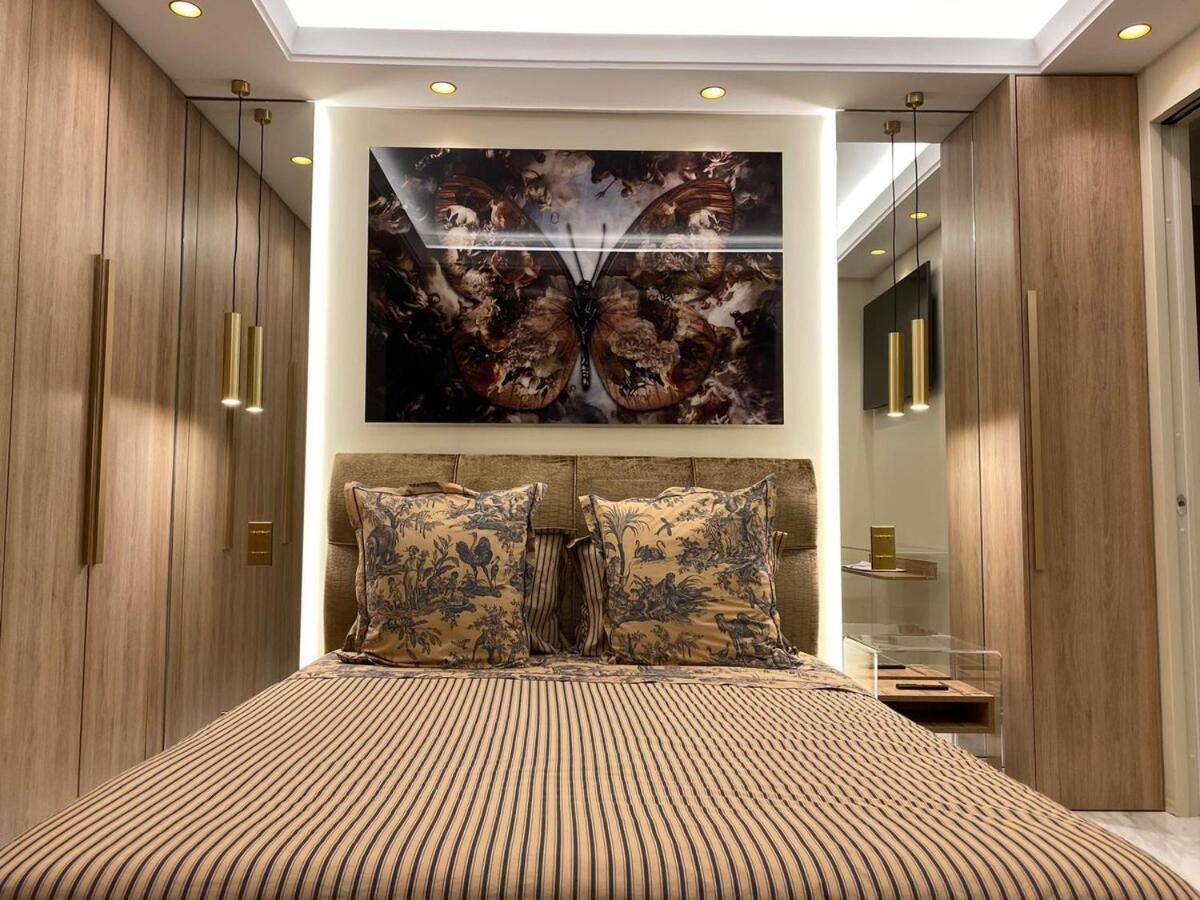 Luxury Flat 16 Tour Eiffel * Parigi
